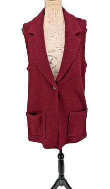 TAHARI Burgundy Cardigan Sweater Vest  Long Line  Notch Collar  Minimalist